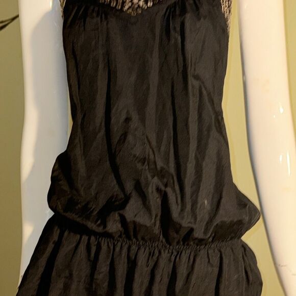 Guess black  Beaded silk vibes  blouse - Picture 6 of 11